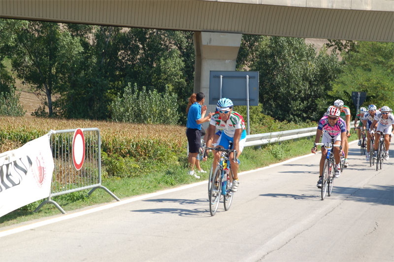gal/2007/17 - Fondo Valdarbia - Arrivo lungo/DSC_1593-01.jpg